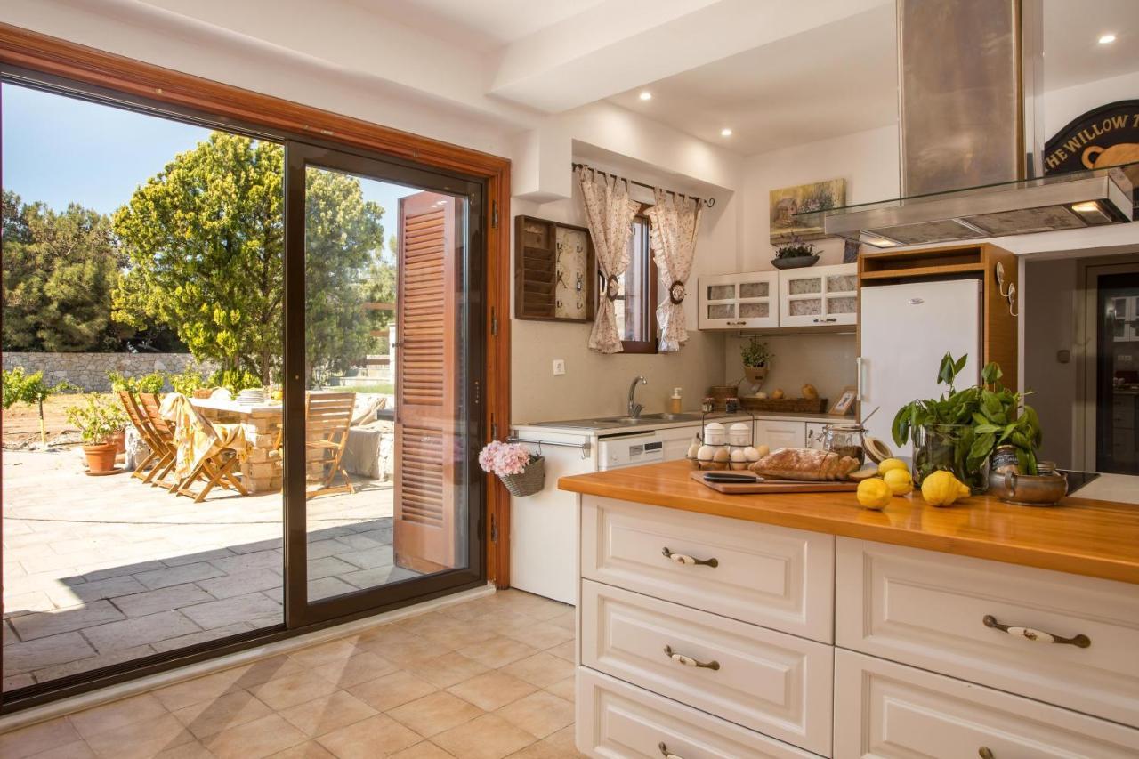 Emarmene Home With Private Pool Near Rhodes Town & Airport Koskinou  Eksteriør bilde